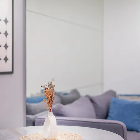 Carlton, Chelsea At Plaza Damas 3, Sri Hartamas Kuala Lumpur Apartment Exterior photo